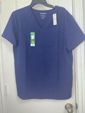 Scrubstar Men’s V-Neck Scrub Top - Navy Blue